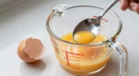 halve egg for baking