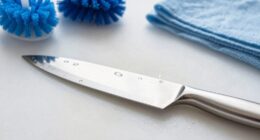 handle blades sanitize thoroughly