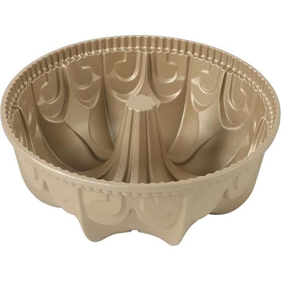Martha Stewart Dunelle Cast Aluminum Bundt Pan