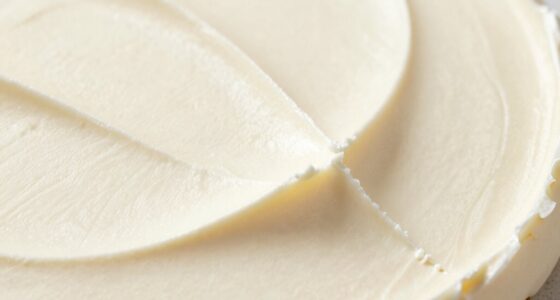 three angle buttercream scraper