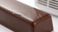 keep chocolate dry properly